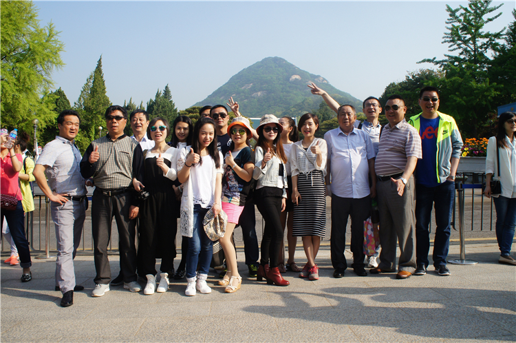 優(yōu)秀員工韓國(guó)之旅1